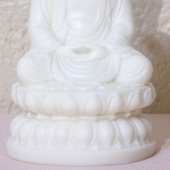SHAKYAMUNI BUDDHA WHITE STATUE-Dhyana Samadhi-Resin-4.5"-Meditation-Mudra New - Picture 6 of 14